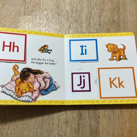 Biscuit's ABCs by Alyssa Satin Capucilli Board Book - Picture 3 of 3